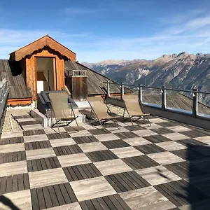 Penthouse Bond 007 120 M2 Piscine Sauna 1850 Risoul